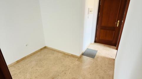 Apartment for sale on Calle Arqueólogo Antonio García y Bellido, Huerta de la Reina – Trassierra