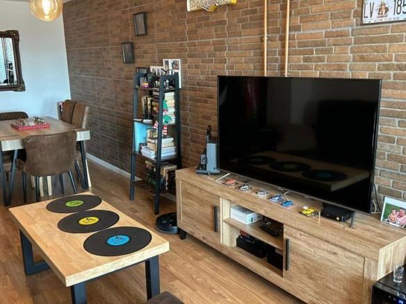 Apartment for sale in Poniente-Norte – Miralbaida – Parque Azahara