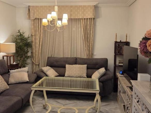 Apartment for sale in Santa Rosa – Valdeolleros