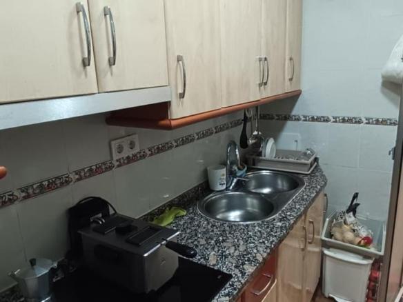 Ground floor apartment for sale in Sta. Marina – San Andrés – San Pablo – San Lorenzo
