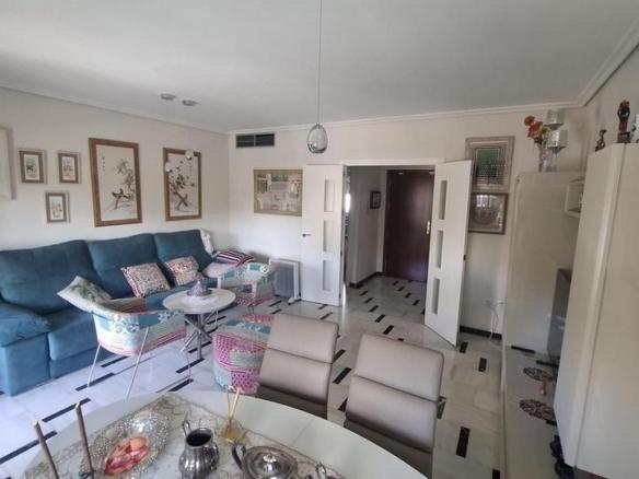 Apartment for sale in Huerta de la Reina – Trassierra
