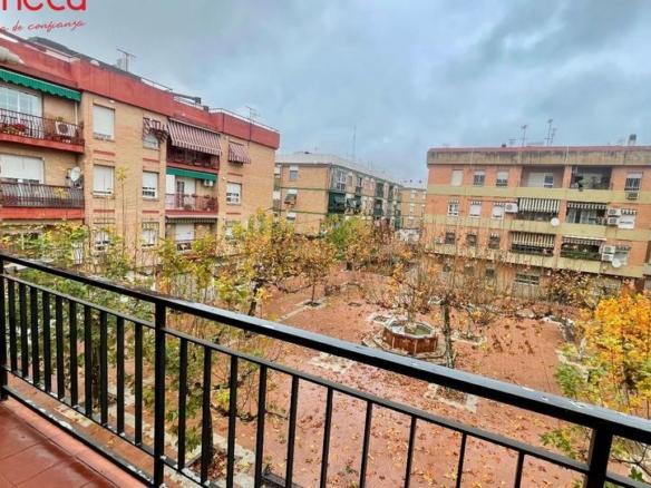 Apartment for sale in Pintor Garcia Guijo, Fátima – Levante