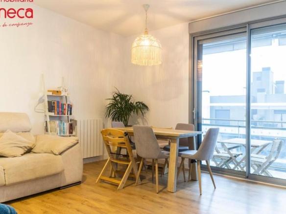 Apartment for sale in José Aguilar de Dios, Poniente-Norte – Miralbaida – Parque Azahara