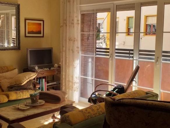 Apartment for sale in Ciudad Jardín – Zoco