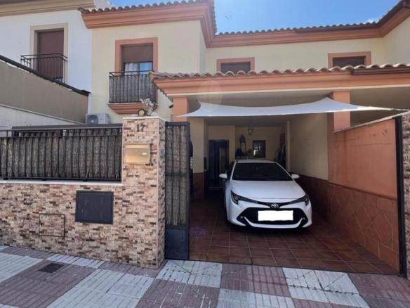 House or villa for sale in La Victoria