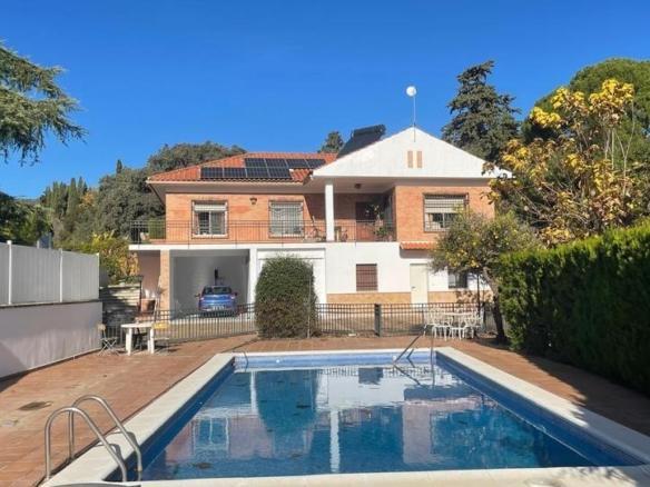 House or villa for sale in El Brillante – El Naranjo – El Tablero