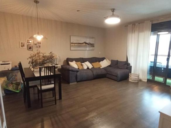 Apartment for sale in Poniente-Norte – Miralbaida – Parque Azahara
