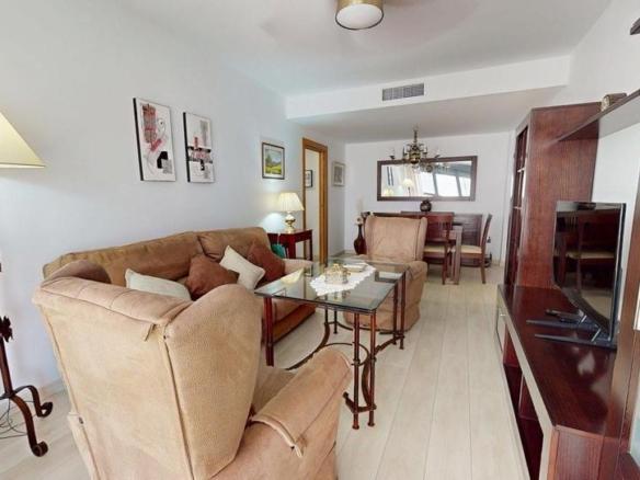 Apartment for sale in Poniente-Norte – Miralbaida – Parque Azahara
