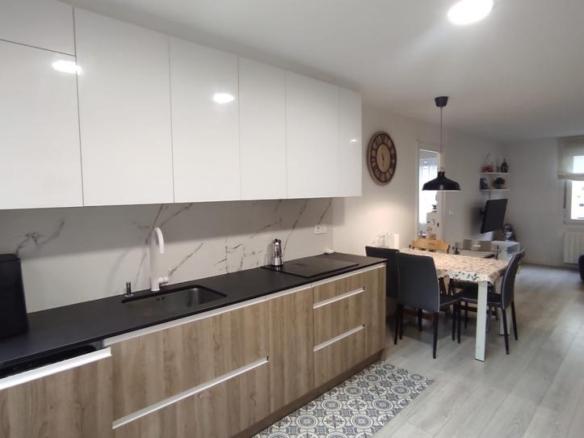 Apartment for sale in Romualdo Galdos Kalea, Eibar