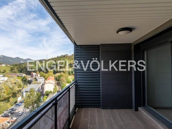 Apartment for sale in Iñiguez de Karkizano, Elgoibar