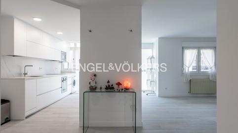 Apartment for sale on Portuene Street, Antiguo