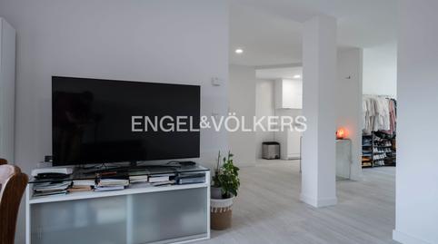 Apartment for sale on Portuene Street, Antiguo