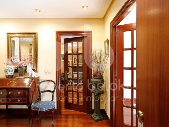 Apartment for sale in Luis Mariano Kalea, Centro – Mendibil – Santiago