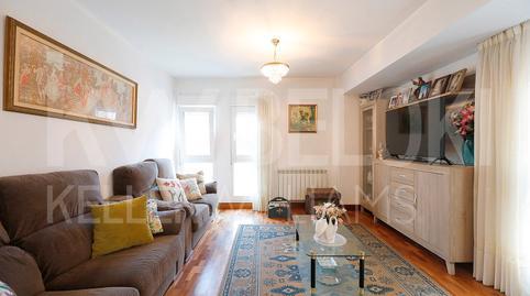 Apartment for sale in Zarategi Pasealekua, Intxaurrondo