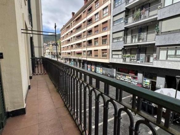 Apartment for sale in Legazpi