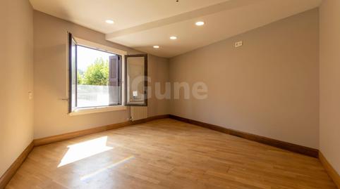 Apartment for sale in Lardizabal, Segura