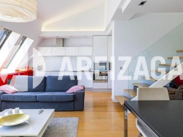 Penthouse for sale at San Martin Kalea, 25, Romantic Area