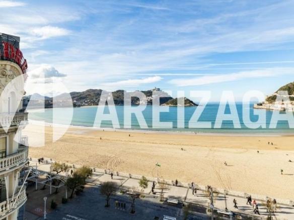 Apartment for sale in Askatasunaren Hiribidea Libertad, 45, Romantic Area