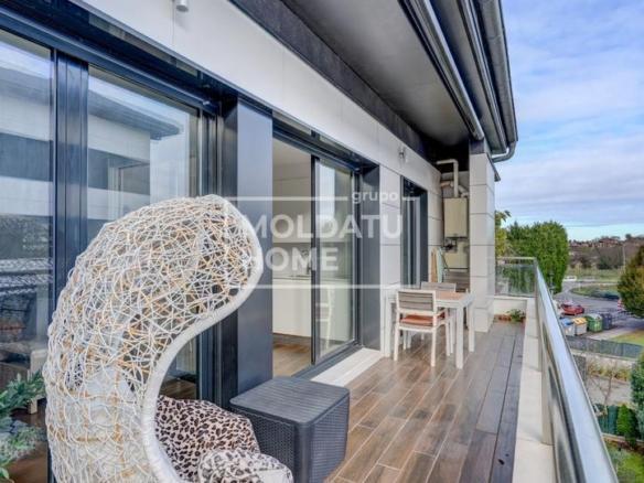 Duplex for sale in Miramon – Zorroaga