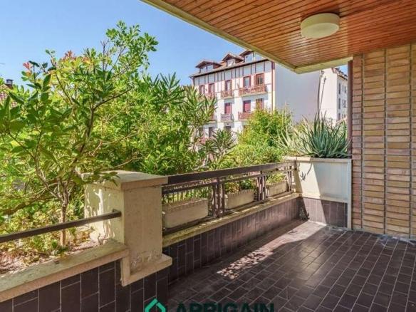 Apartment for sale in Paseo Tokieder de, Ategorrieta – Ulia