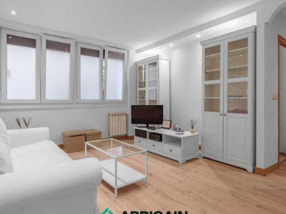 Apartment for sale in Ronda, 2, Gros
