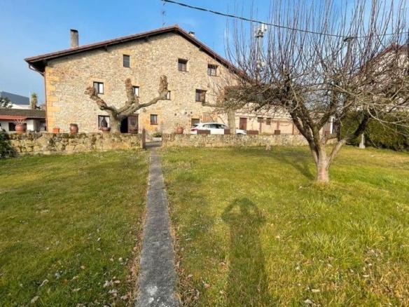 House or chalet for sale in Garbera Bidea, 23, Altza