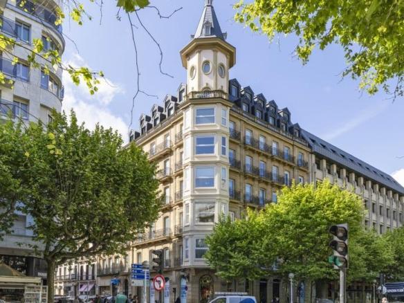 Apartment for sale in Donostia-San Sebastián – Bergara Street, Romantic Area