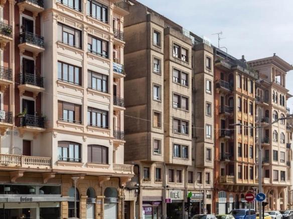 Apartment for sale in Donostia-San Sebastián – Paseo Duque de Mandas, 29, Egia