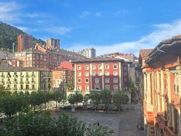 Apartment for sale in Untzaga, Eibar