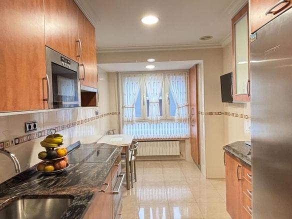 Apartment for sale in Jardiñeta, Eibar