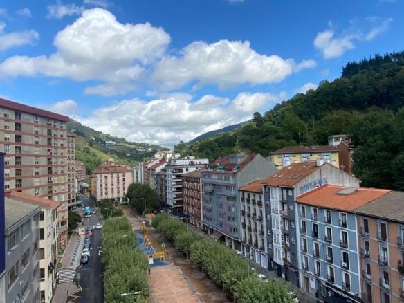 Penthouse for sale in Eibar