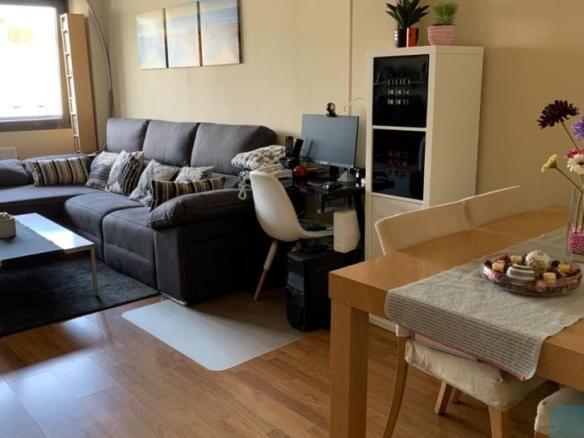 Apartment for sale in Erialdea / Centre