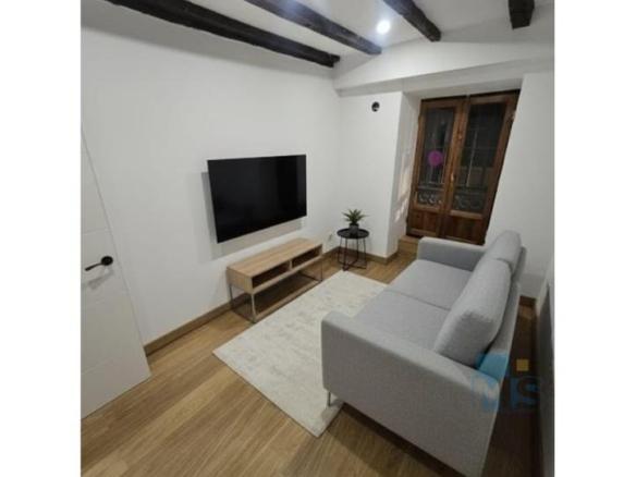 Apartment for sale in Erialdea / Centre