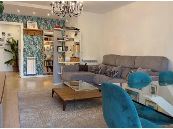 Apartment for sale in Loiola