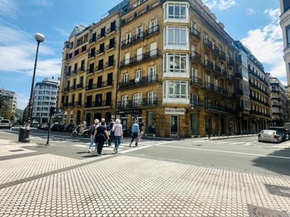 Apartment for sale in the Romantic Area