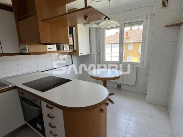 Apartment for sale in Aretxabaleta