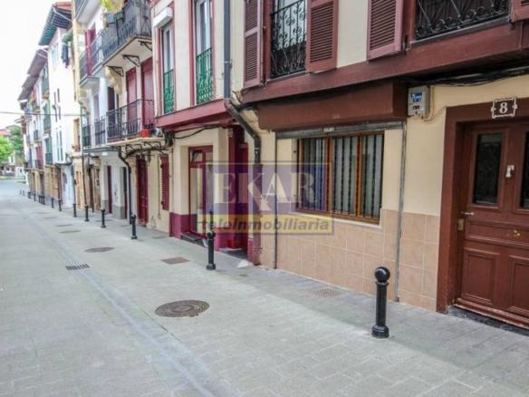 Commercial premises for sale at Calle Contracalle, 8, Centro – Mendibil – Santiago