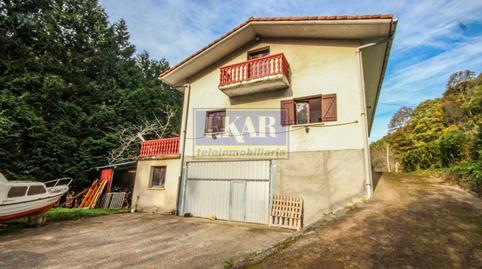 House or chalet for sale on Calle Sarobe Erreka Bidea, Oiartzun