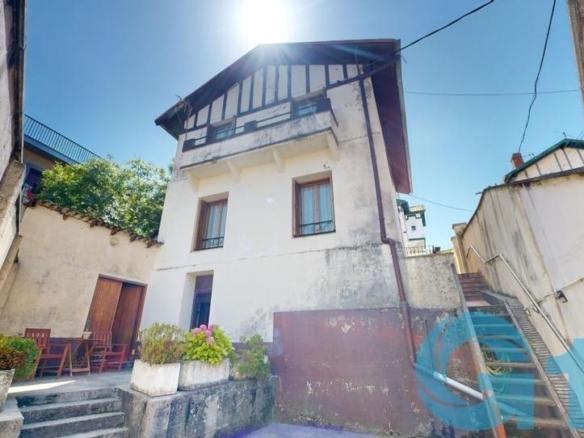 House or chalet for sale in Calle Alto de Amara, Amara Zaharra – Arbaizenea