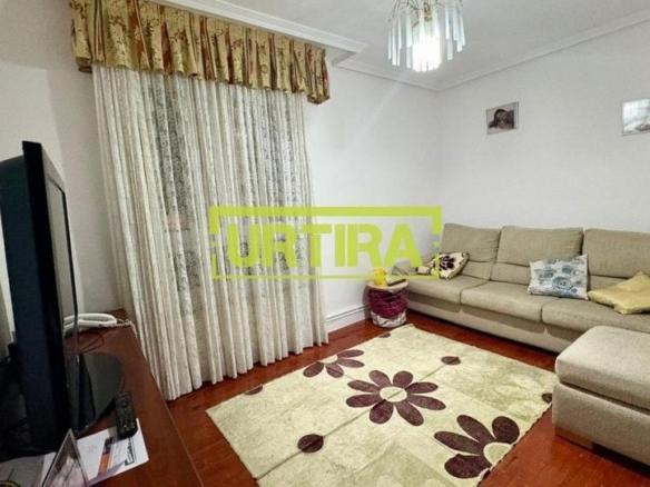 Apartment for sale in Sorgintzulo Kalea, 13, Kaputxinoak / Capuchinos – Galtzaraborda