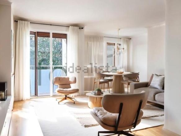 Apartment for sale on Javier Barkaiztegi Street, Amara