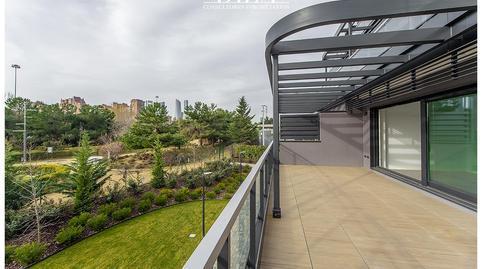 Apartment for sale in De Dulce Chacón, Virgen del Cortijo – Manoteras