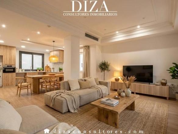Apartment for sale in Argüelles