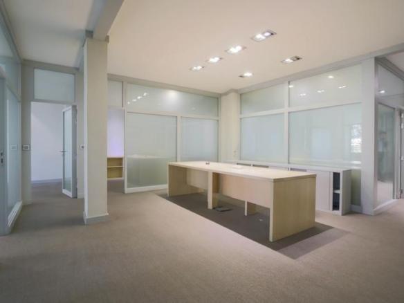 Office for sale in Castellana