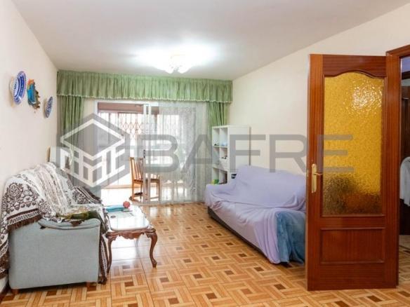 Apartment for sale on Sacromonte Street, Orcasur – October 12th