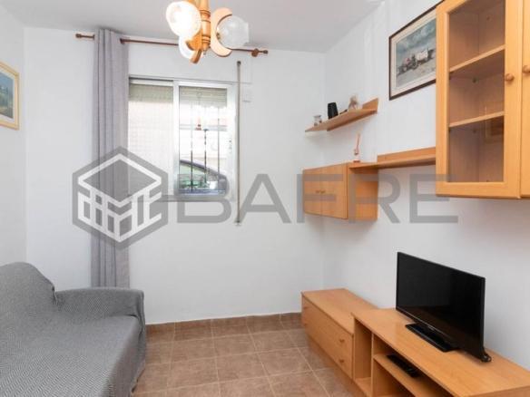 Apartment for sale on Calle de Nicolás Usera, Almendrales