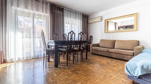 Apartment for sale on Avenida de Pablo Neruda, Portazgo