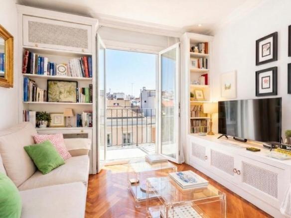 Apartment for sale on Calle Ponzano, Ríos Rosas – Nuevos Ministerios