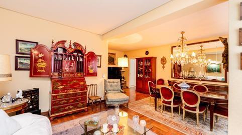 Apartment for sale on Calle de Guzmán el Bueno, Vallehermoso