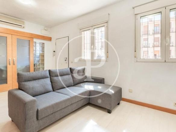 Apartment for sale in C. del Mesón de Paredes, Embajadores – Lavapiés